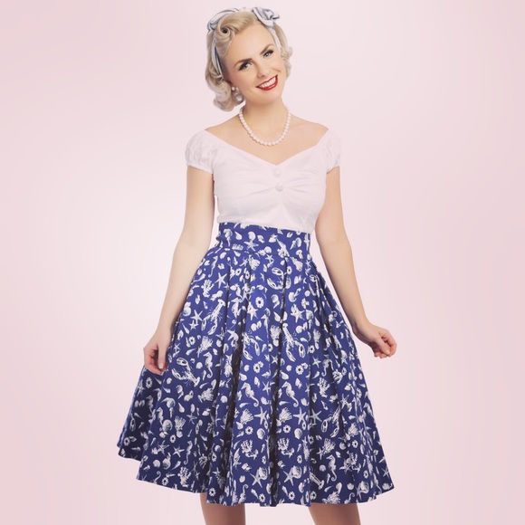 Collectif Dresses & Skirts - ❌SOLD OUT❌🌺Collectif Nautical Sea Shell Skirt